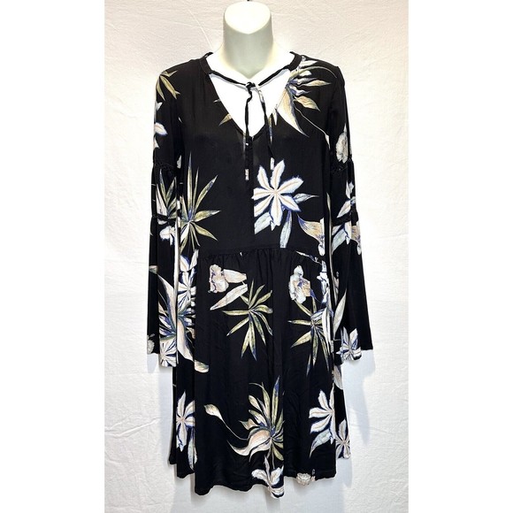 ROXY Lombok Waterfall True Black Delicate Flowers LONG SLEEVE 100% viscose Sz M - Picture 2 of 13